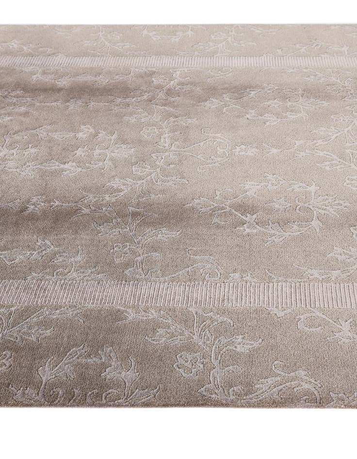 Detail image of  5' 7 x 8'  Hand Knotted Darya Wool Rug