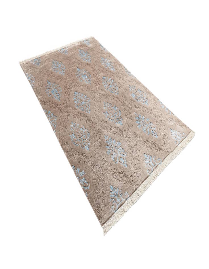 Detail image of  5' 6 x 7' 10  Hand Knotted Darya Wool Rug