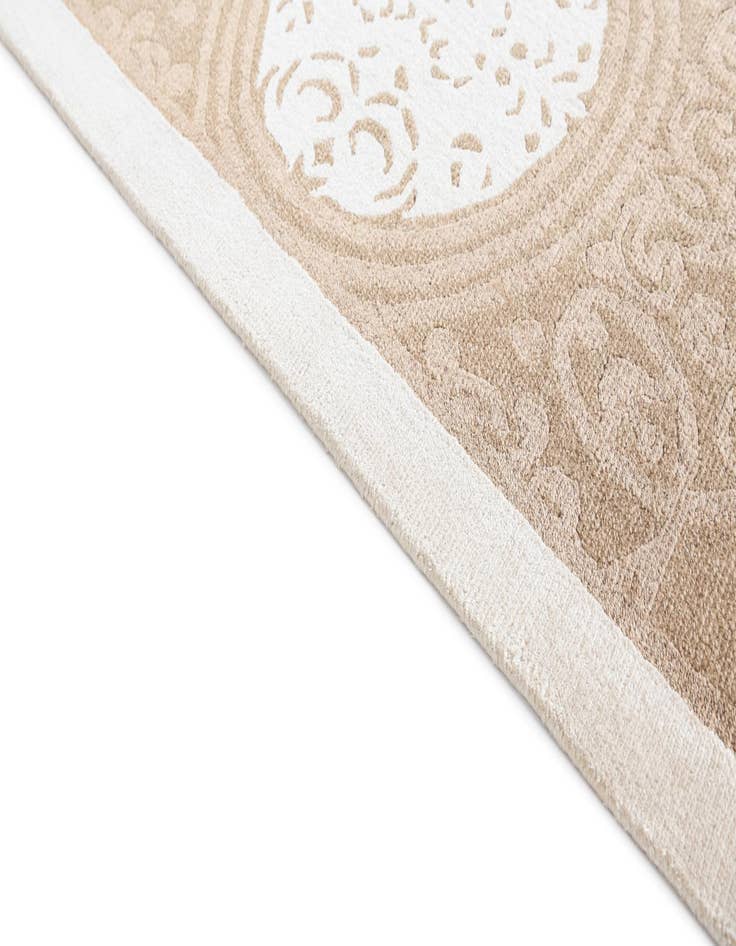 Detail image of  5' 9 x 8' 2  Hand Knotted Darya Wool Rug