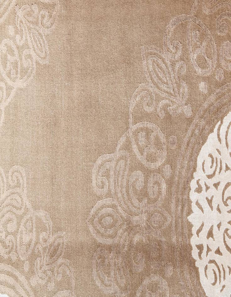 Detail image of  5' 9 x 8' 2  Hand Knotted Darya Wool Rug