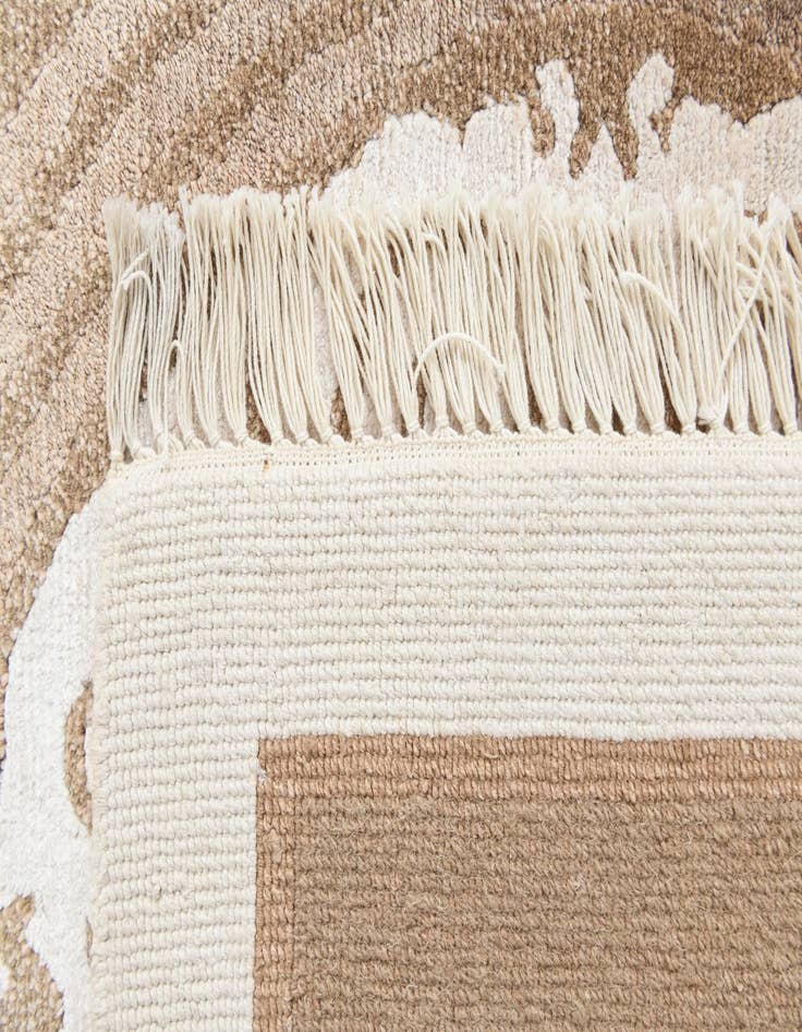 Detail image of  5' 9 x 8' 2  Hand Knotted Darya Wool Rug