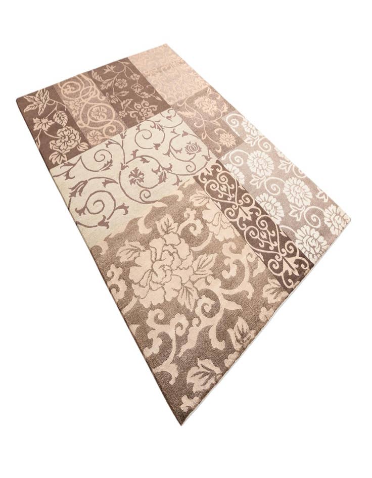 Detail image of  5' 9 x 8'  Hand Knotted Darya Wool Rug