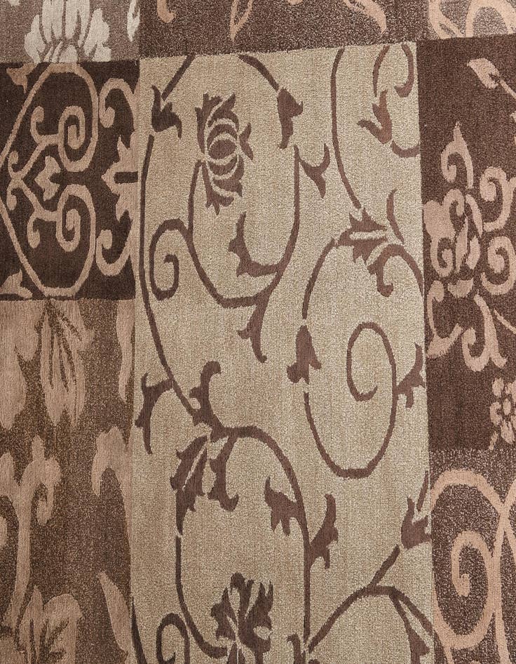 Detail image of  5' 9 x 8'  Hand Knotted Darya Wool Rug