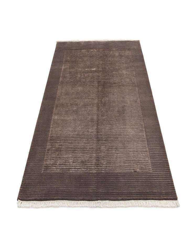 Detail image of  4' 10 x 6' 7 Darya Rug