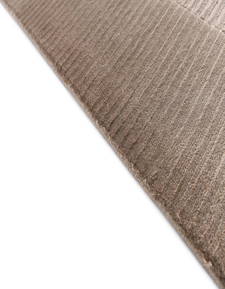 Detail image of  5' 7 x 7' 10  Hand Knotted Darya Wool Rug