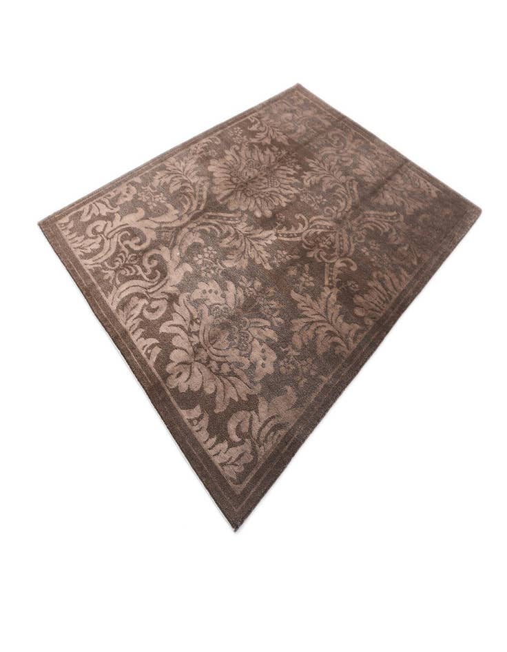 Detail image of  5' 9 x 8' Darya Rug