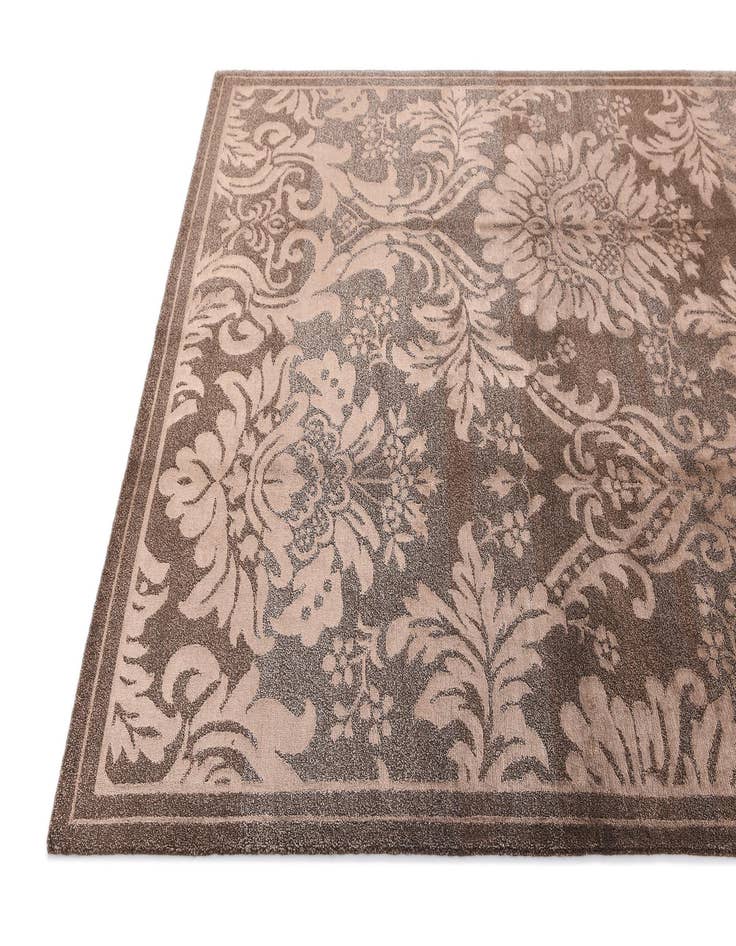 Detail image of  5' 9 x 8' Darya Rug