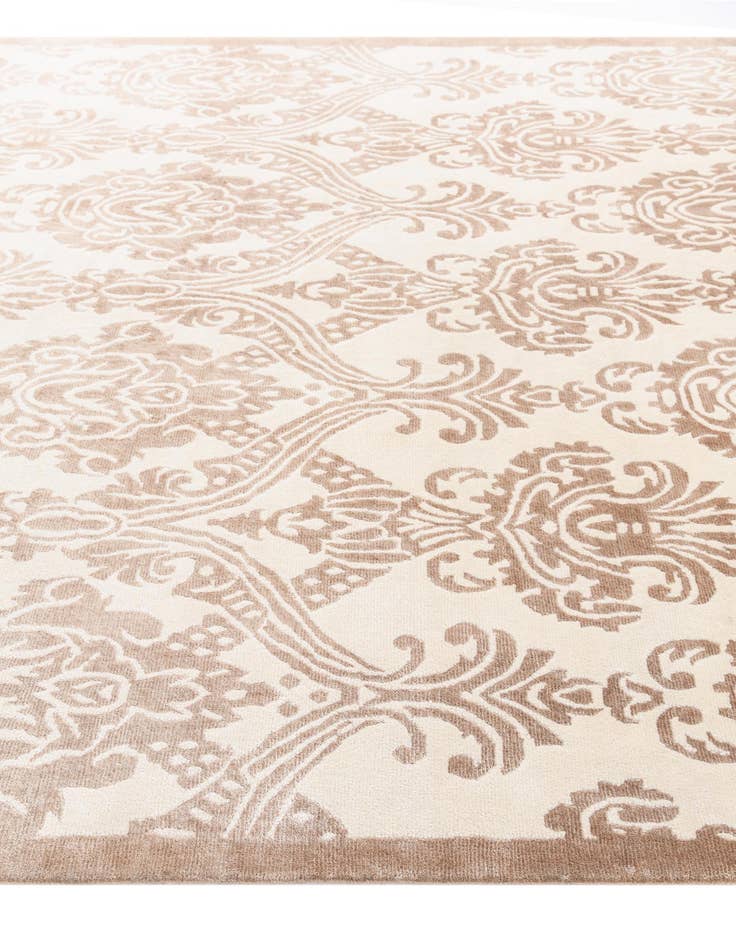 Detail image of  6' 8 x 9' 11  Hand Knotted Darya Wool Rug