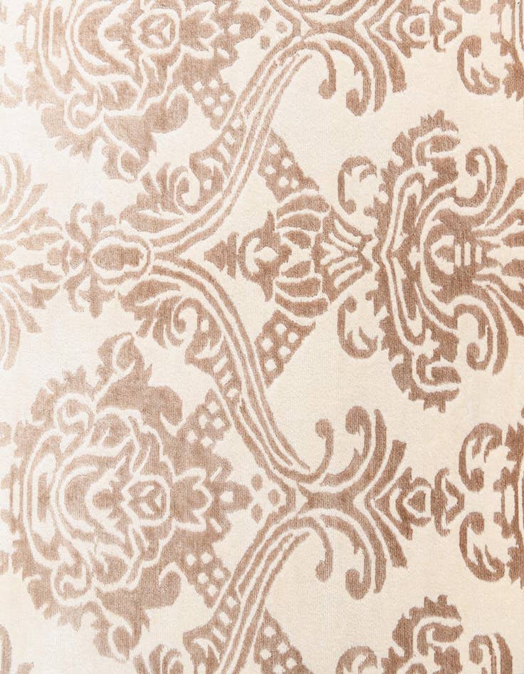 Detail image of  6' 8 x 9' 11  Hand Knotted Darya Wool Rug