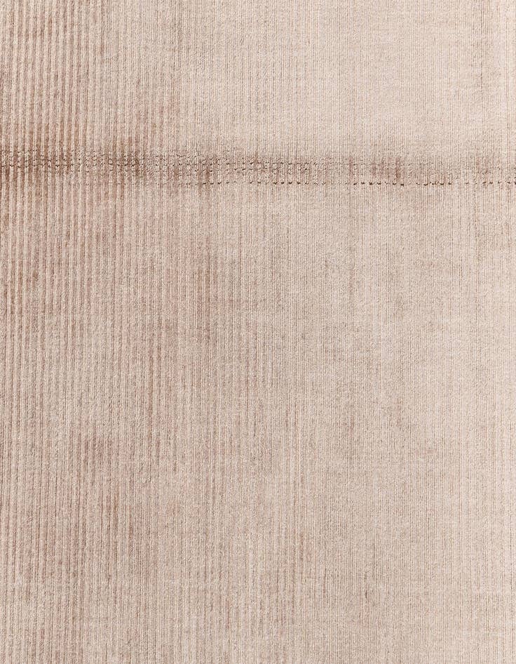 Detail image of  4' x 5' 9 Darya Rug