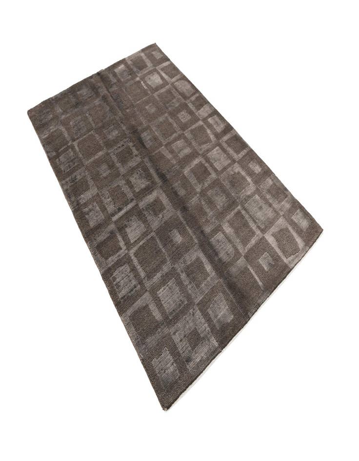 Detail image of  3' 11 x 6' Darya Rug