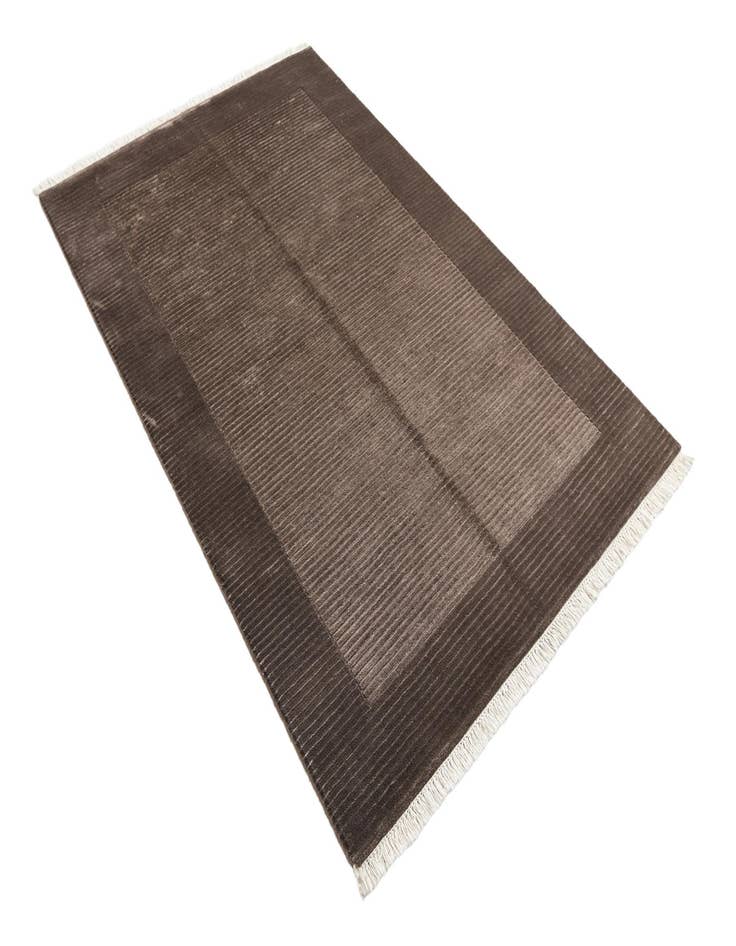 Detail image of  4' x 6' 2 Darya Rug