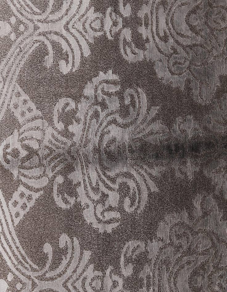 Detail image of  4' 1 x 6' Darya Rug