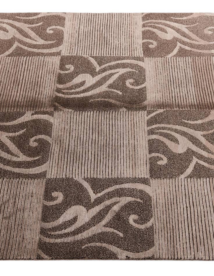 Detail image of  3' 11 x 5' 11 Darya Rug