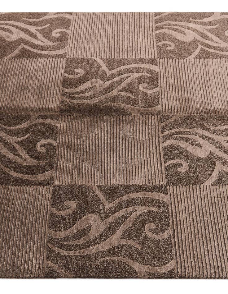 Detail image of  4' x 6' Darya Rug