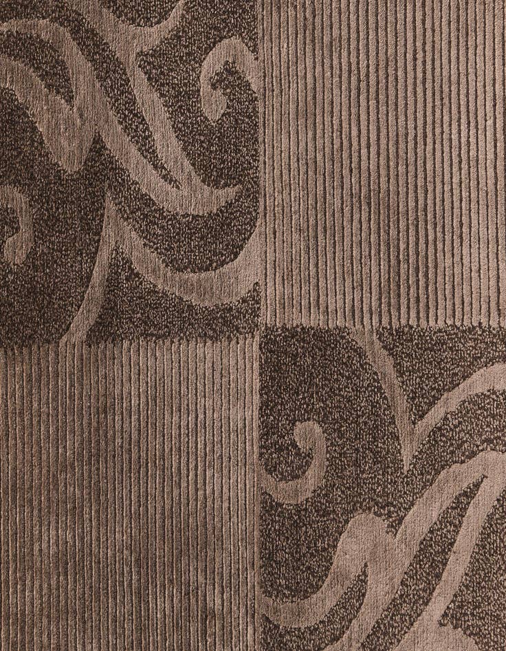 Detail image of  4' x 6' Darya Rug