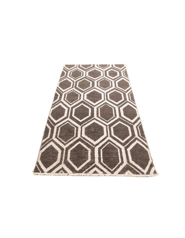 Detail image of  3' 6 x 6'  Hand Knotted Darya Rug