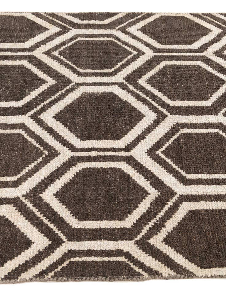 Detail image of  3' 6 x 6'  Hand Knotted Darya Rug