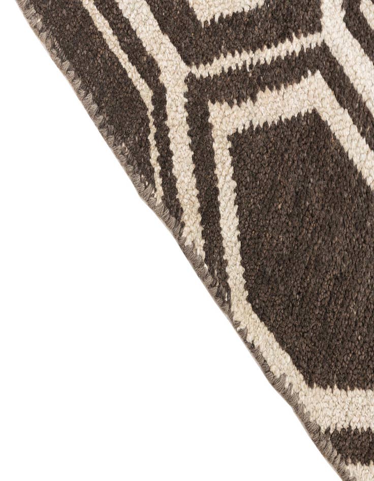 Detail image of  3' 6 x 6'  Hand Knotted Darya Rug