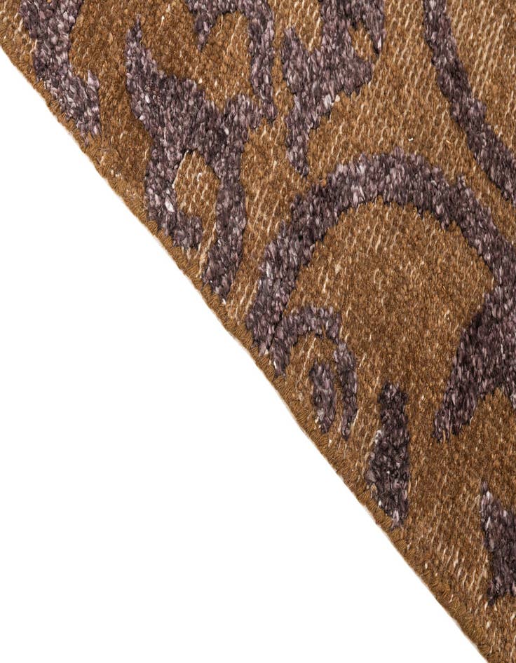 Detail image of  5' x 7' 8  Hand Knotted Darya Rug