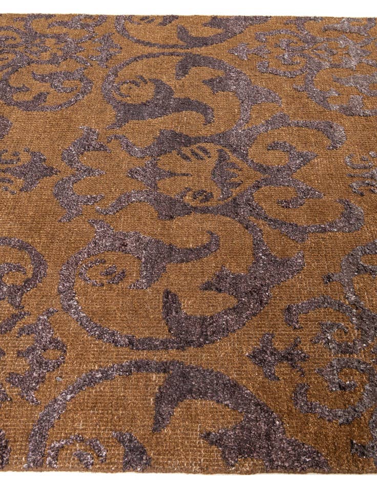 Detail image of  5' x 7' 9  Hand Knotted Darya Rug