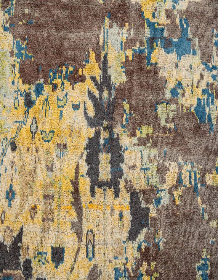 Detail image of  12' 5 x 15' 7  Hand Knotted Darya Wool Rug