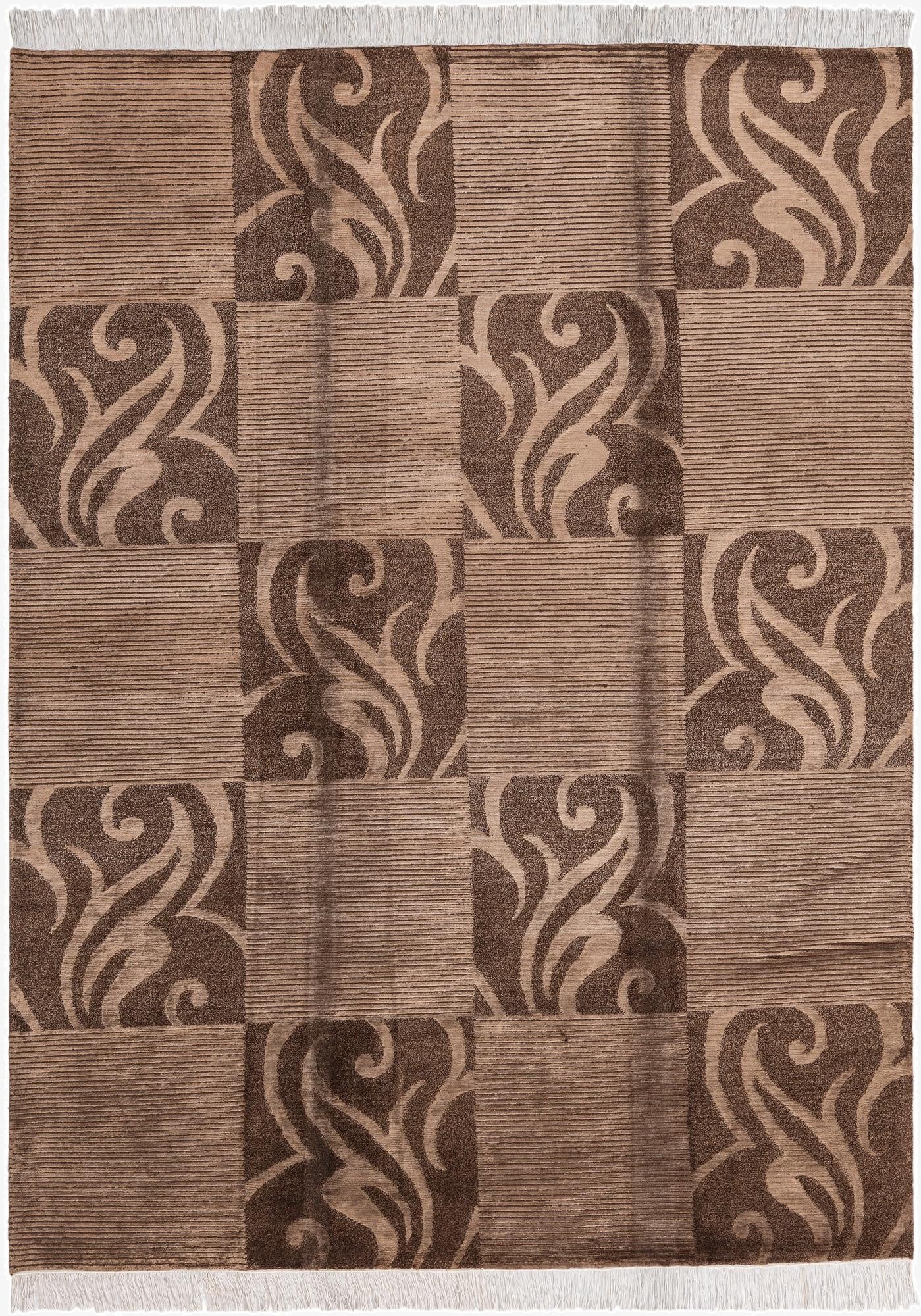  5' 9 x 8' Darya Rug
