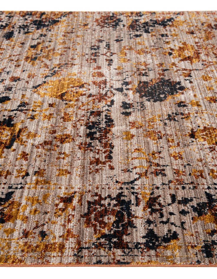 Detail image of  5' x 7' 4 Eliza Rug