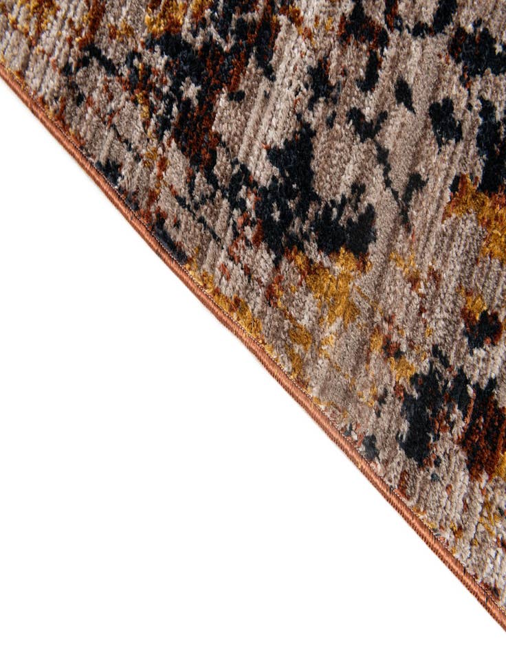 Detail image of  5' x 7' 4 Eliza Rug