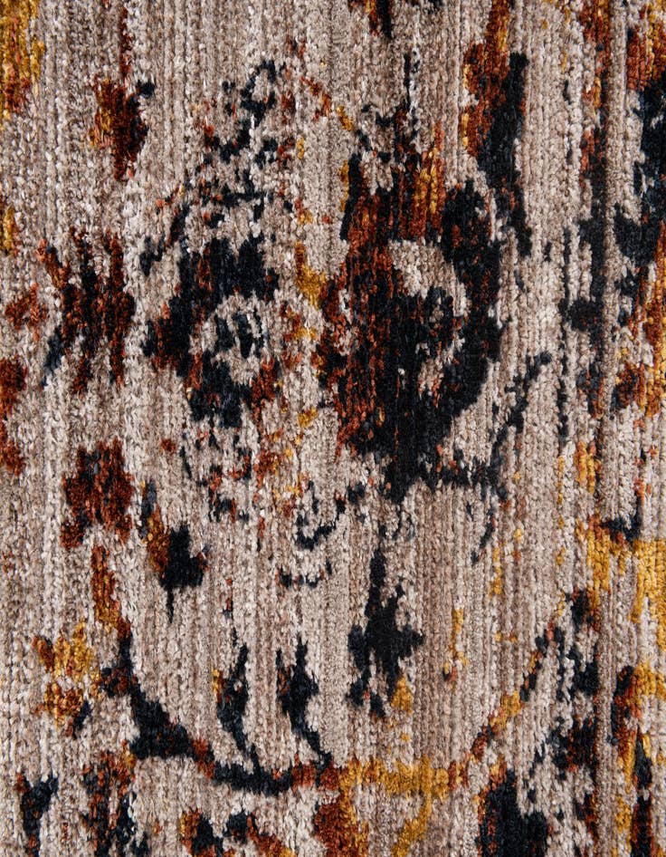 Detail image of  5' x 7' 4 Eliza Rug