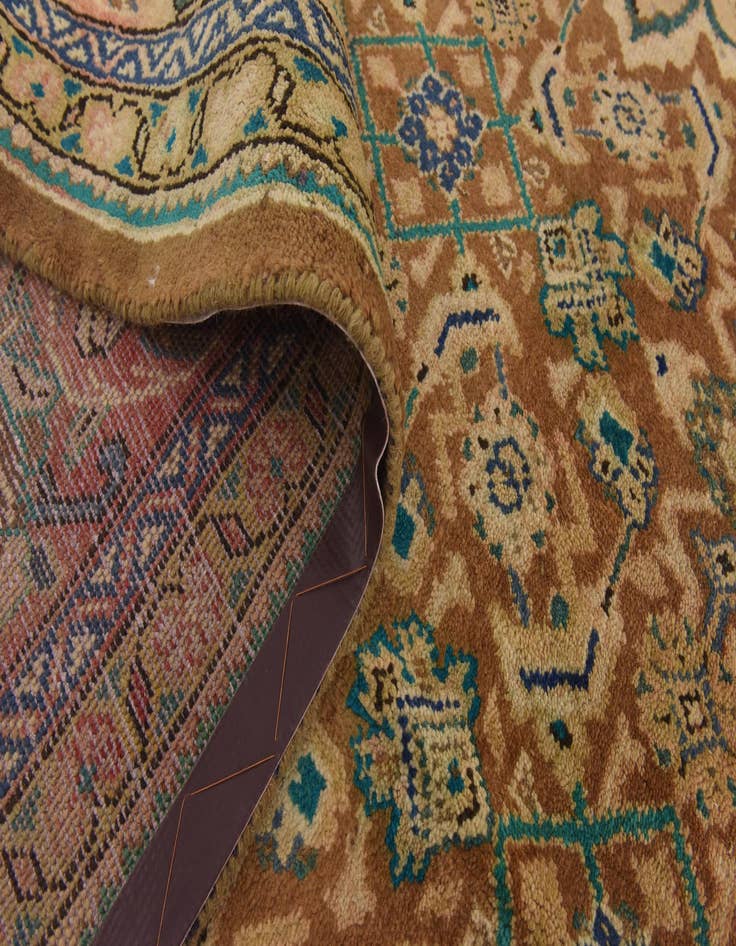 Detail image of  9' 6 x 13'  Hand Knotted Farahan Persian Wool Rug