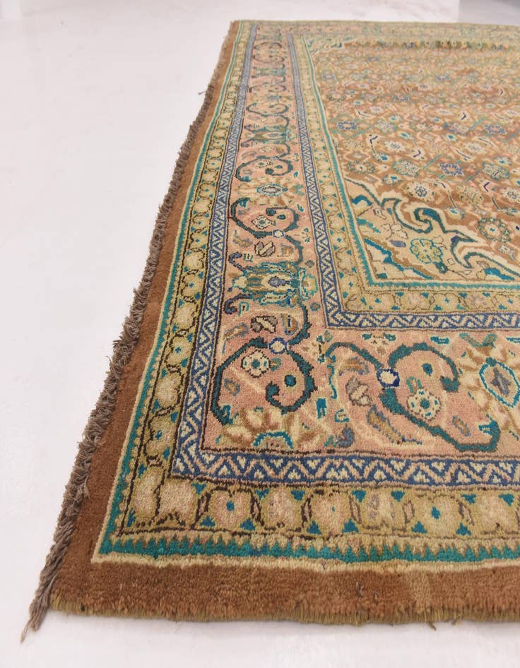 Detail image of  9' 6 x 13'  Hand Knotted Farahan Persian Wool Rug