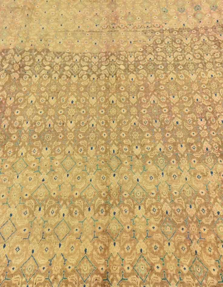 Detail image of  9' 7 x 12' 9  Hand Knotted Farahan Persian Wool Rug