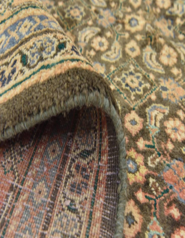 Detail image of  10' 3 x 13'  Hand Knotted Farahan Persian Wool Rug