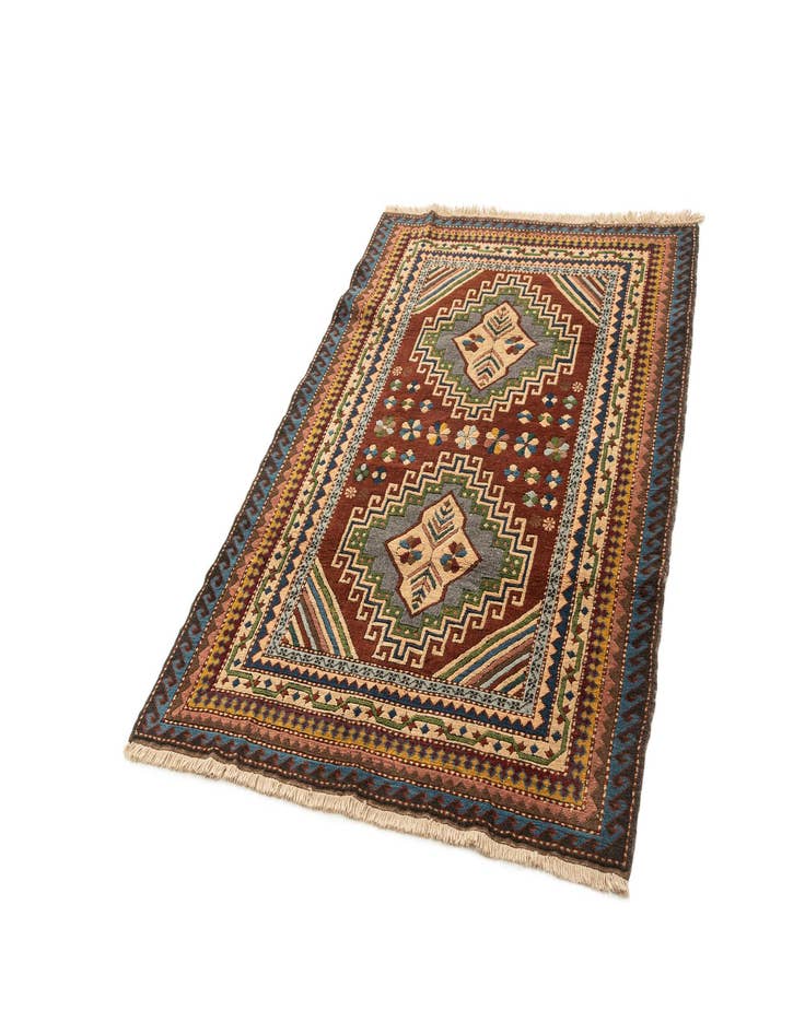 Detail image of  4' 4 x 6'  Hand Knotted Fars Wool Rug