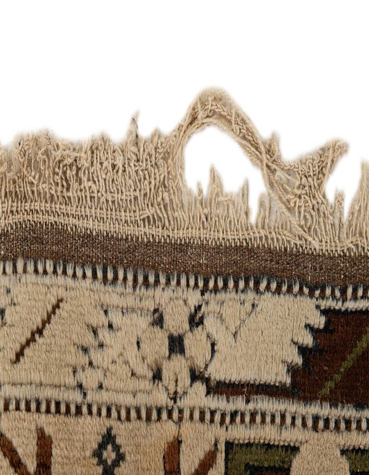 Detail image of  3' 5 x 6' 8  Hand Knotted Fars Wool Rug