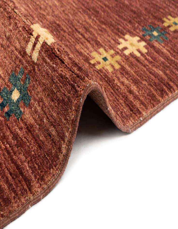 Detail image of  4' x 6' 1 Gabbeh Wool Rug
