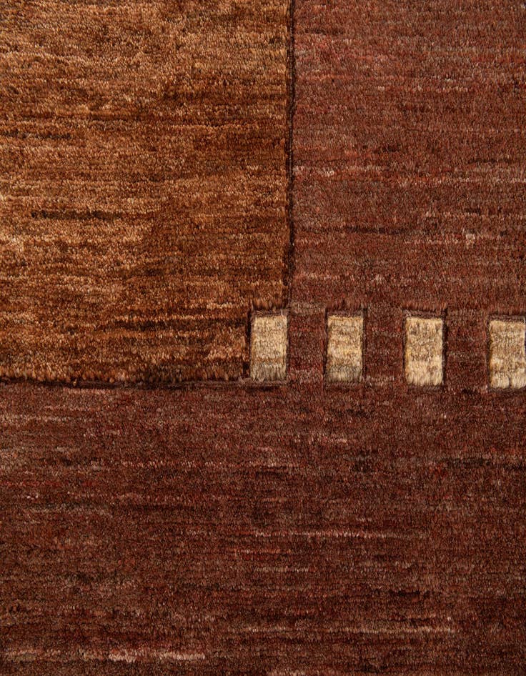 Detail image of  5' 1 x 6' 5  Hand Knotted Gabbeh Wool Rug