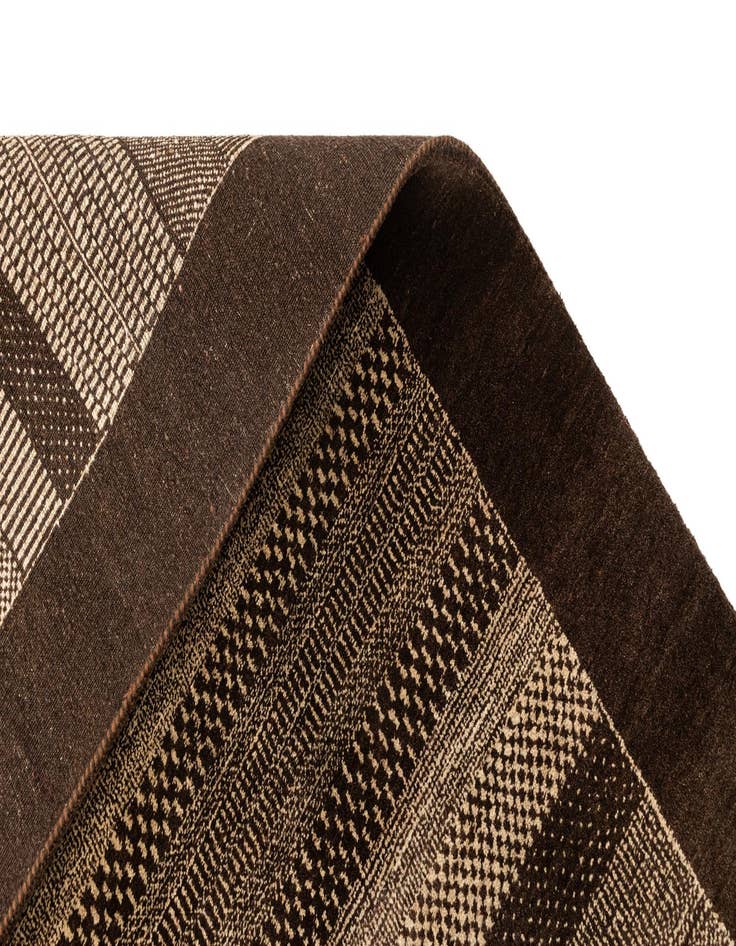 Detail image of  4' 10 x 6' 10 Gabbeh Rug