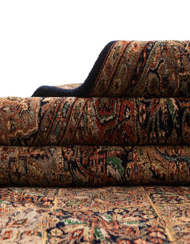 Detail image of  6' 4 x 9' 10  Hand Knotted Ghom Oriental Wool Rug