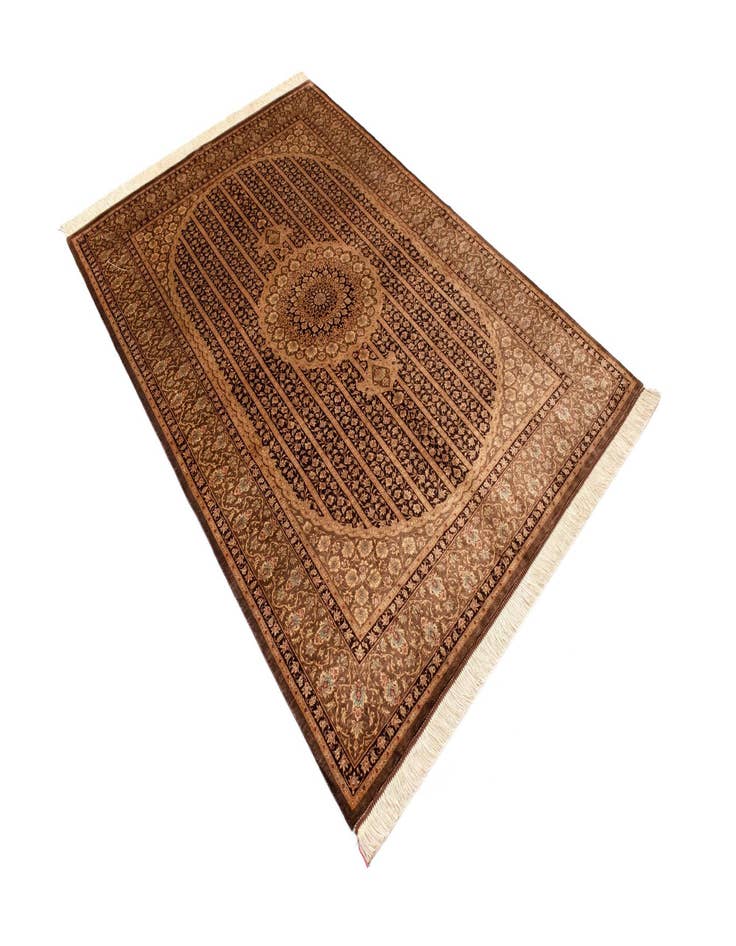 Detail image of  4' 6 x 6' 8 Ghom Silk Rug