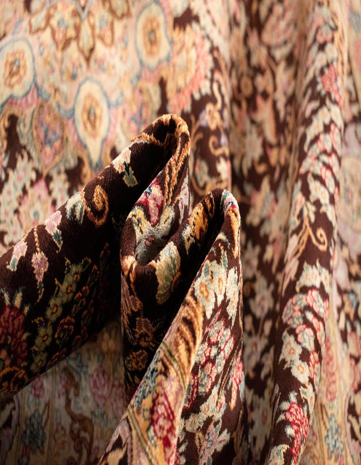 Detail image of  3' 4 x 5' Ghom Silk Rug