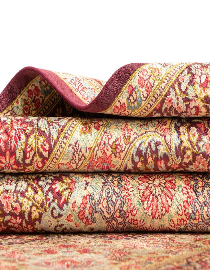 Detail image of  3' 3 x 4' 11 Ghom Silk Rug