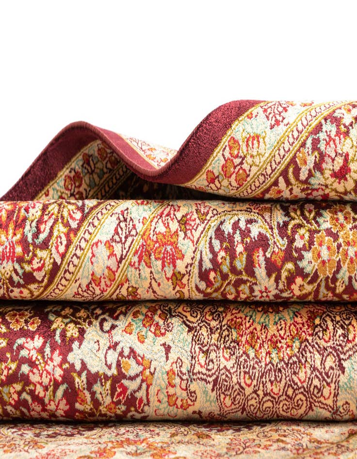 Detail image of  3' 4 x 4' 10 Ghom Silk Rug