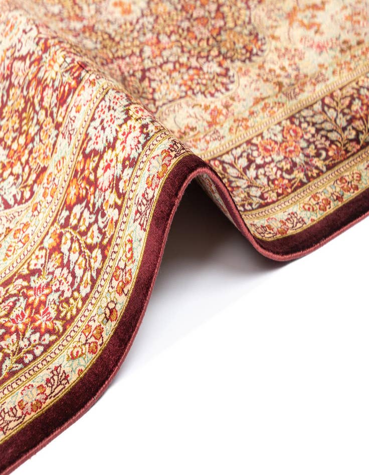 Detail image of  3' 4 x 4' 10 Ghom Silk Rug