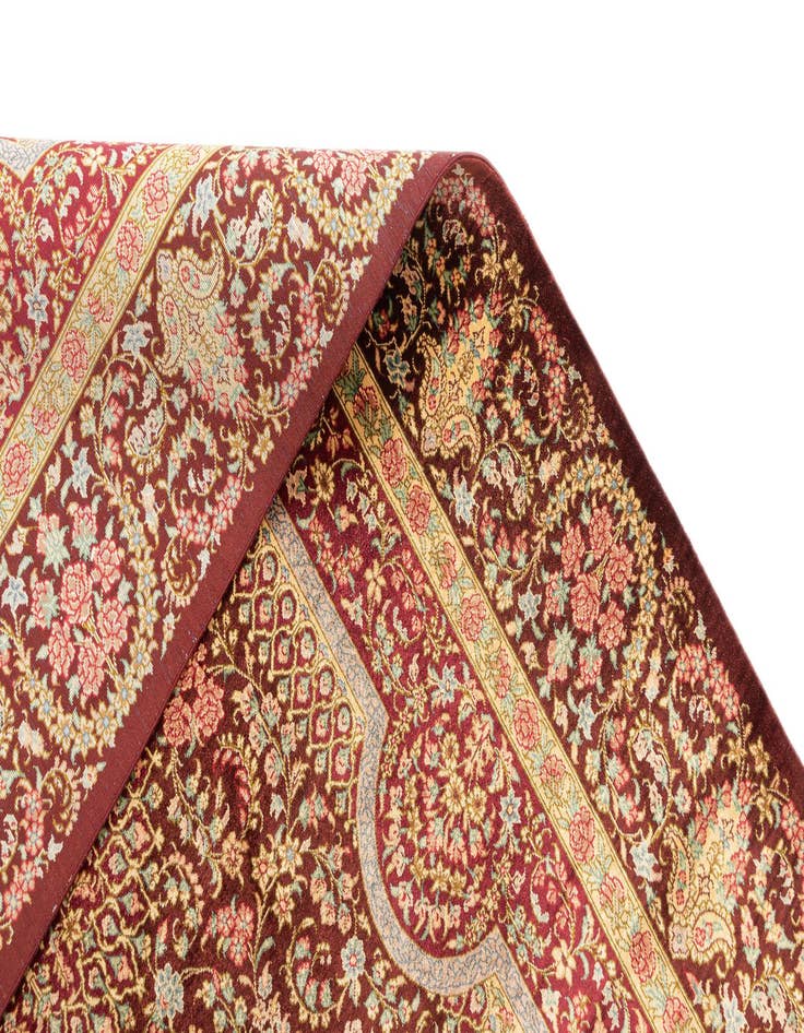 Detail image of  3' 3 x 5' 1 Ghom Silk Rug