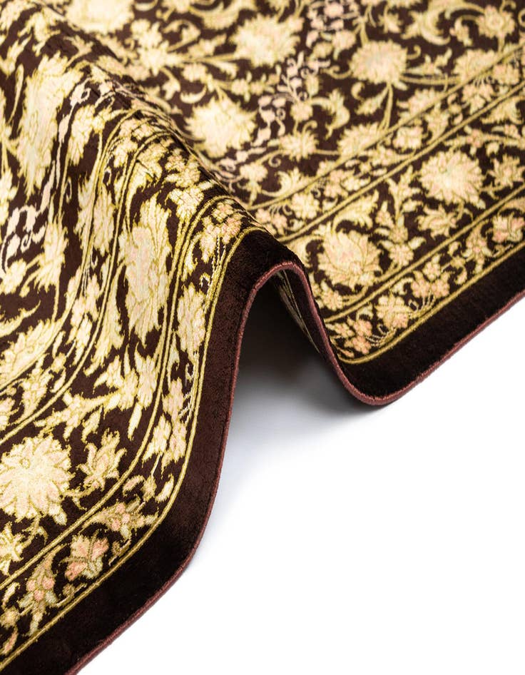 Detail image of  3' 5 x 4' 11 Ghom Silk Rug