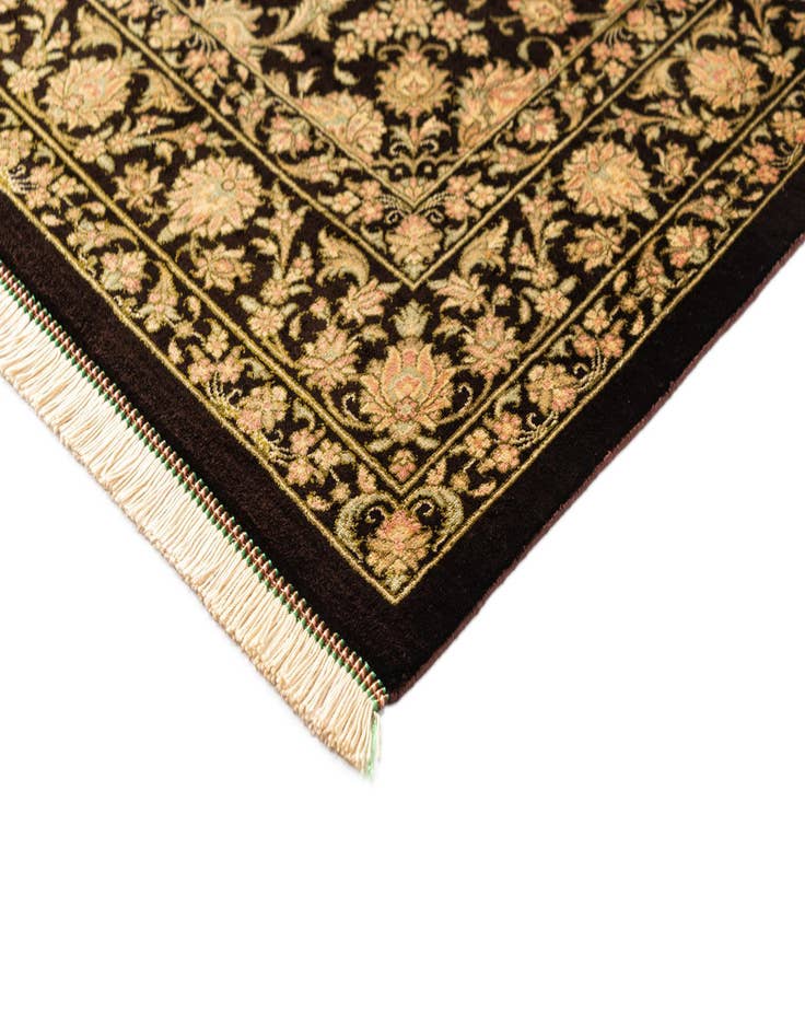 Detail image of  3' 5 x 4' 11 Ghom Silk Rug