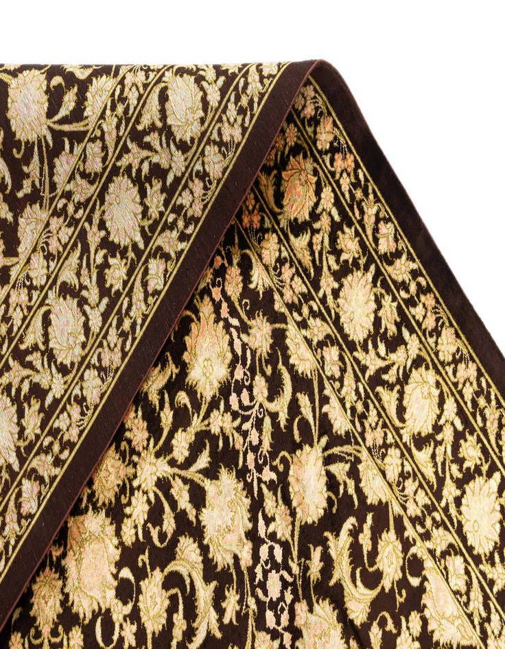 Detail image of  3' 5 x 4' 11 Ghom Silk Rug