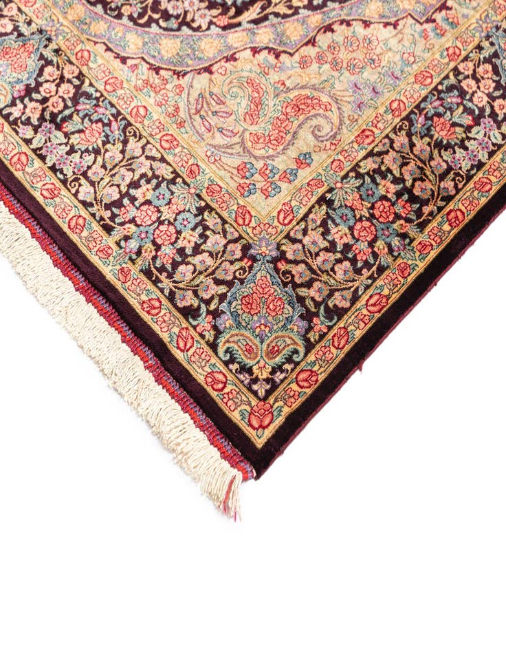 Detail image of  3' 3 x 5' 2 Ghom Silk Rug